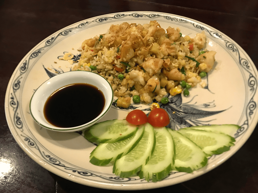 Try authentic Vietnamese dishes at Puku and savor the true taste of Hanoi (Source: Puku Café and Sports Bar)